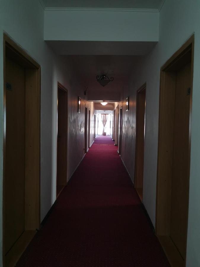 Focşani Hotel Unirea מראה חיצוני תמונה